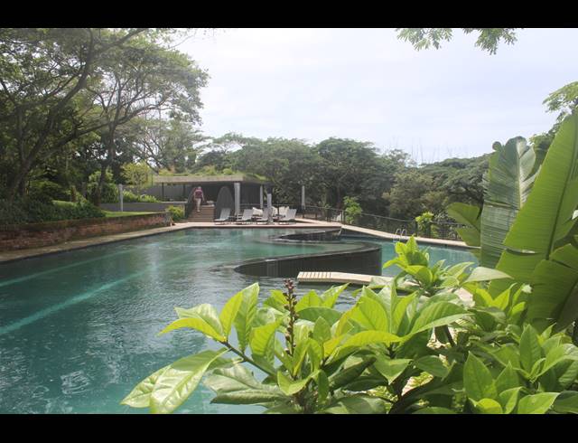 4 BEDROOM HOUSE FOR SALE IN SHEFFIELD BEACH